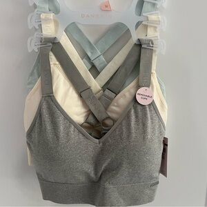 Danskin Stretch Seamless Pull-on Wirefree Removable Cups Wide Straps 3pc Bra Set